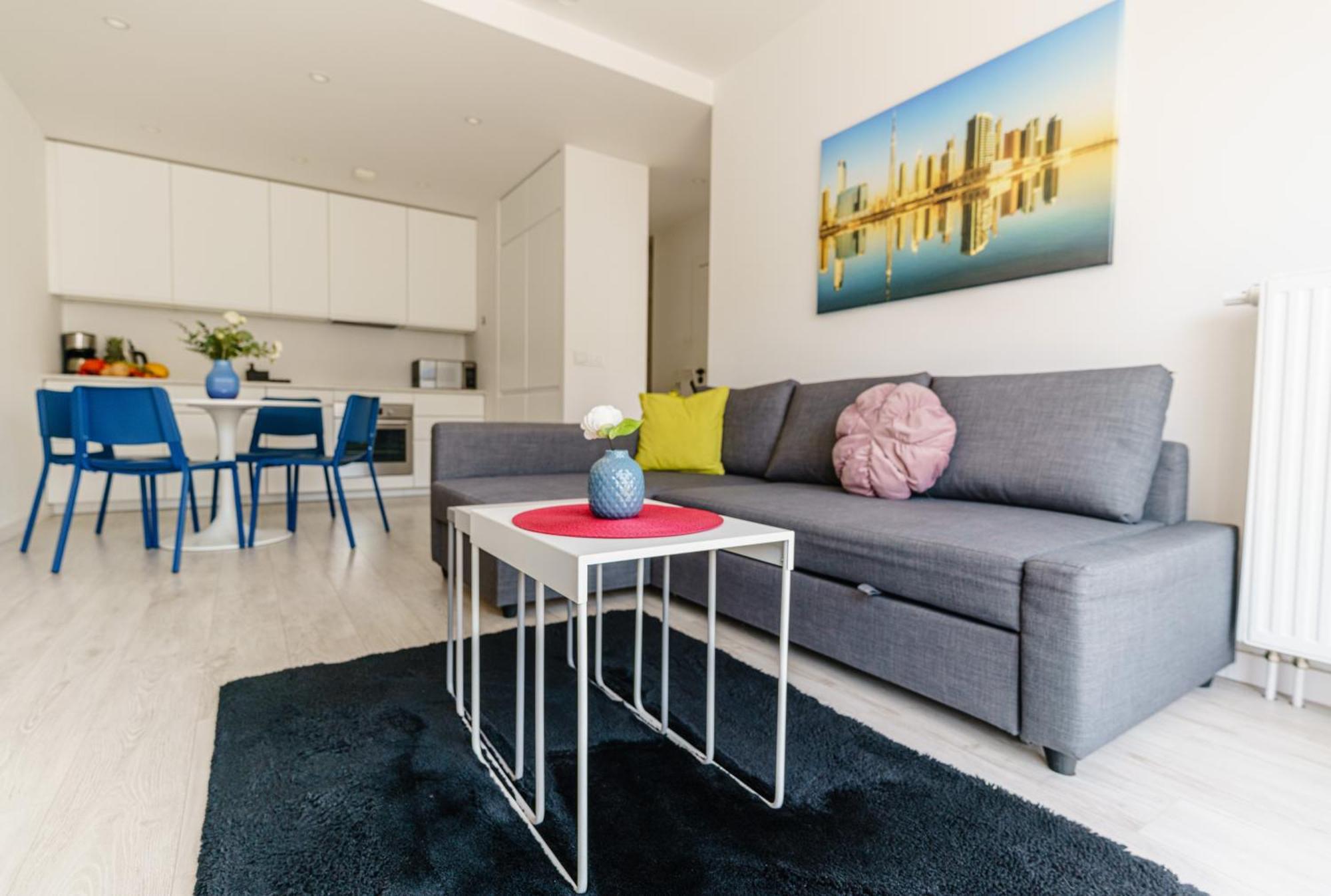 Apartamenty Homely Place Serce Poznania - Stary Rynek - Parking Exterior photo