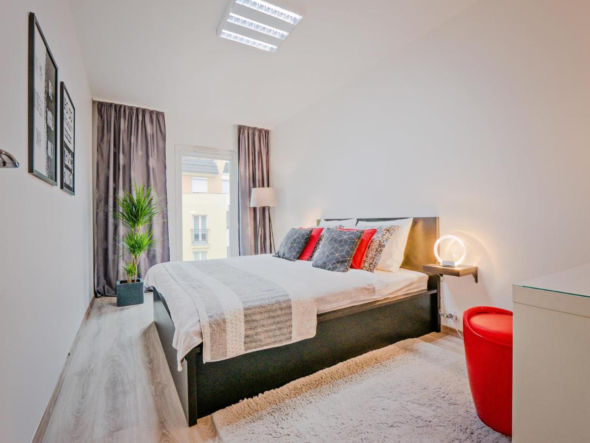 Apartamenty Homely Place Serce Poznania - Stary Rynek - Parking Room photo
